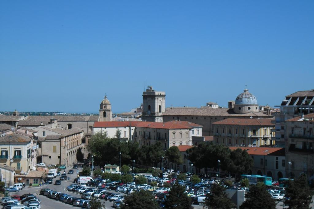 Albergo Roma Lanciano Exterior foto